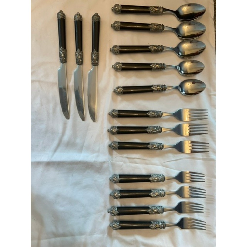 Hampton Silversmiths Flatware Set 15pc Black Silver Ornate Gothic Good Condition